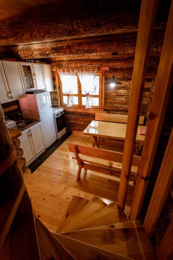 Zlatarske Brvnare Zlatar Chalets Нова-Варош Экстерьер фото