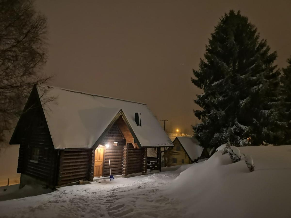 Zlatarske Brvnare Zlatar Chalets Нова-Варош Экстерьер фото