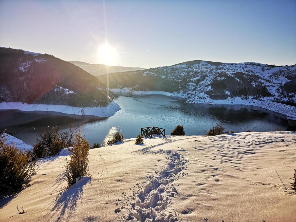 Zlatarske Brvnare Zlatar Chalets Нова-Варош Экстерьер фото